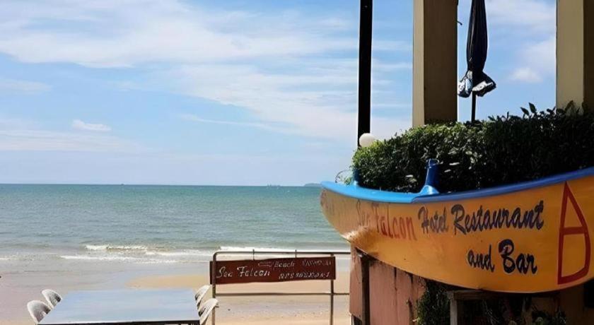 Sea Falcon On The Water Na Chom Thian Exterior foto